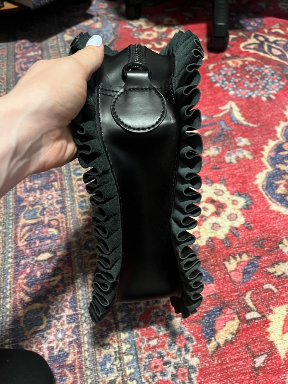 Rare Dr. Martens heart ruffle bag/backpack - Picture 5 of 11